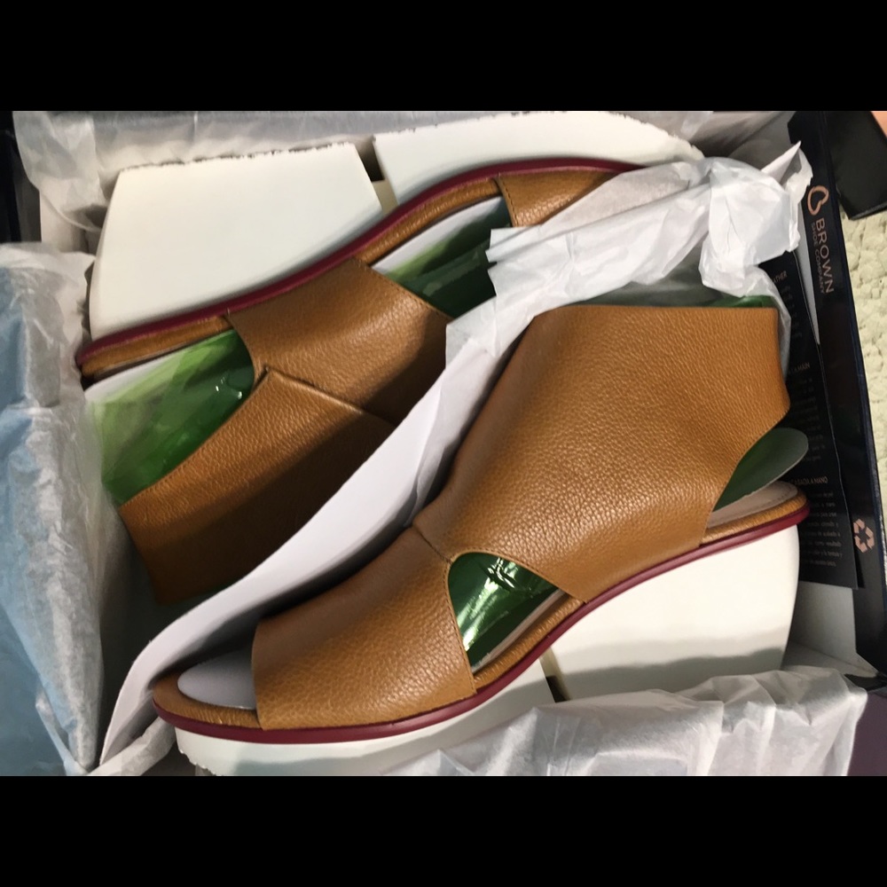 Naya sling back 12 M, just in time for the Summer